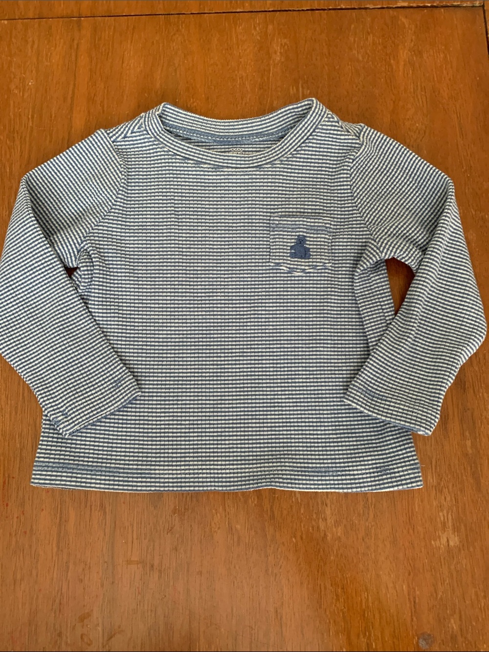 🍓3/$10 GAP Blue and White Striped Long Sleeve Tee size 3-6m